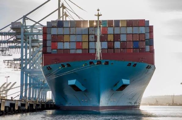 英國國際貨代行業(yè)的特點(diǎn)、挑戰(zhàn)和未來趨勢是怎樣的？