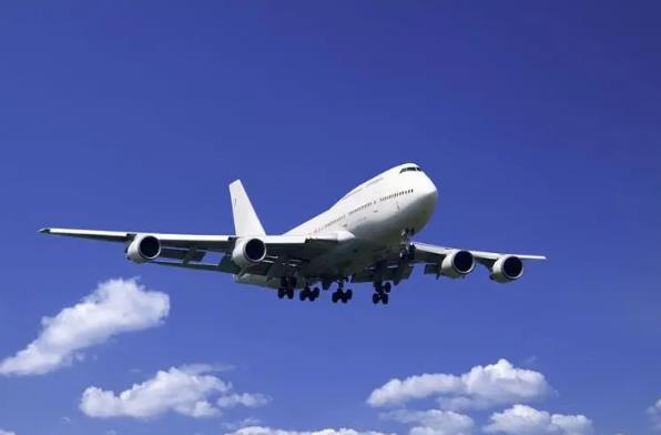 新加坡空運貨代業(yè)務在國際貿易中扮演著重要角色