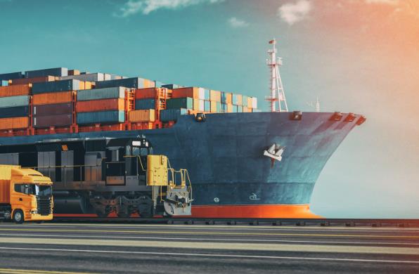 馬來(lái)西亞憑借其地理優(yōu)勢(shì)和基礎(chǔ)設(shè)施，成為了貨代行業(yè)的重要中轉(zhuǎn)站