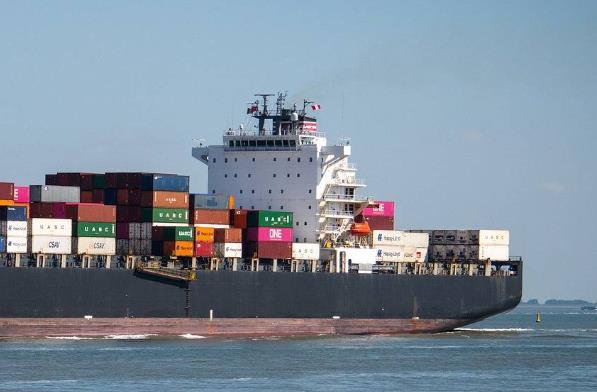 上海國際貨代是中國對外貿(mào)易蓬勃發(fā)展的產(chǎn)物，為全球貿(mào)易做出了貢獻