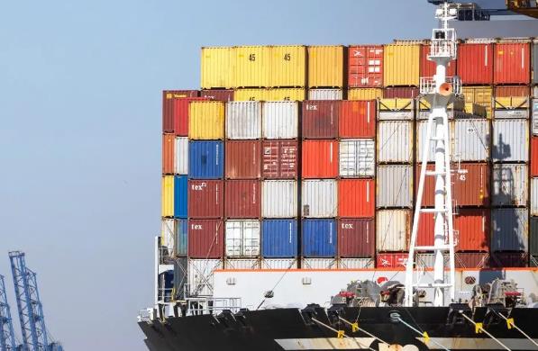 隨著烏茲別克斯坦國(guó)內(nèi)外貿(mào)易的不斷增長(zhǎng)，貨代市場(chǎng)將持續(xù)發(fā)展壯大