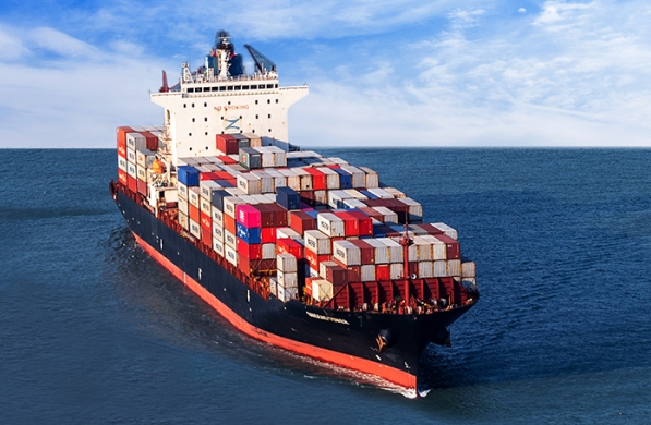 國際貨運(yùn)代理以其獨(dú)特的魅力和不可或缺的作用，吸引越來越多的目光