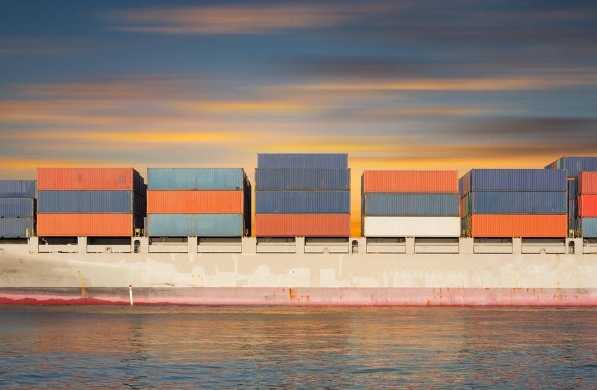 巴西是南美洲大的經(jīng)濟(jì)體，擁有得天獨(dú)厚的自然資源和廣闊的市場(chǎng)空間