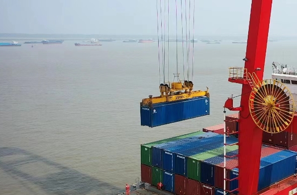 非洲貨代海運(yùn)行業(yè)承載著非洲各國(guó)與世界各地之間的貿(mào)易往來(lái)