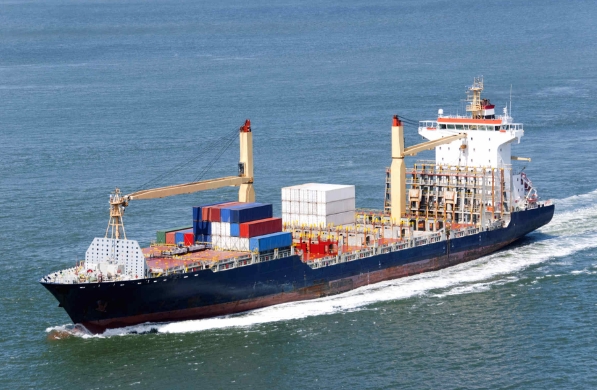 美國國際物流支撐了美國的經(jīng)濟(jì)運(yùn)作，還深刻影響了全球供應(yīng)鏈的發(fā)展