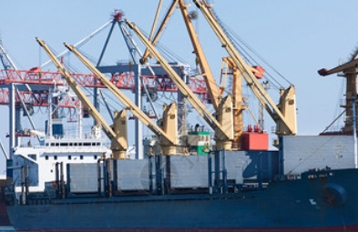 國際貨代公司在應(yīng)對市場變化時，國際貨代公司如何應(yīng)對市場變化？